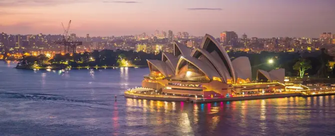 Sydney Opera House building NSW